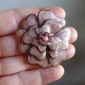 Broche